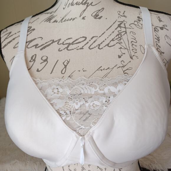 2 Barely Breezies With Modest Lace On Front Size 36D Comfortable White/Black - Picture 4 of 8